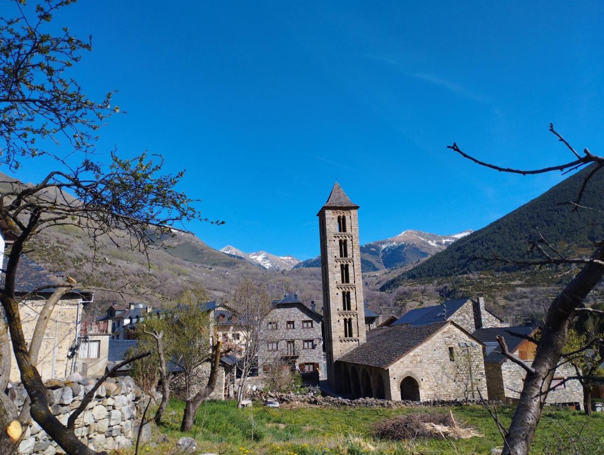 Esqui, Aigueestortes Y Boi-Tauell A Tus Pies En Ebrehogar ปลา เดล เอร์มิตา ภายนอก รูปภาพ